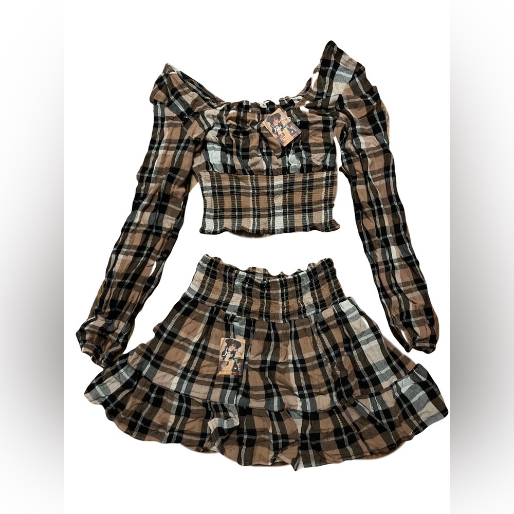 Two piece set